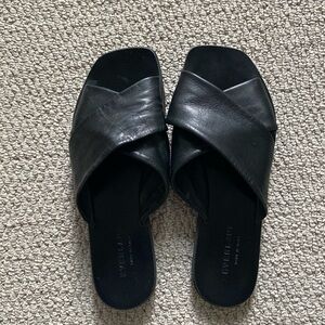Everlane Black Leather Crossover Slide Sandals